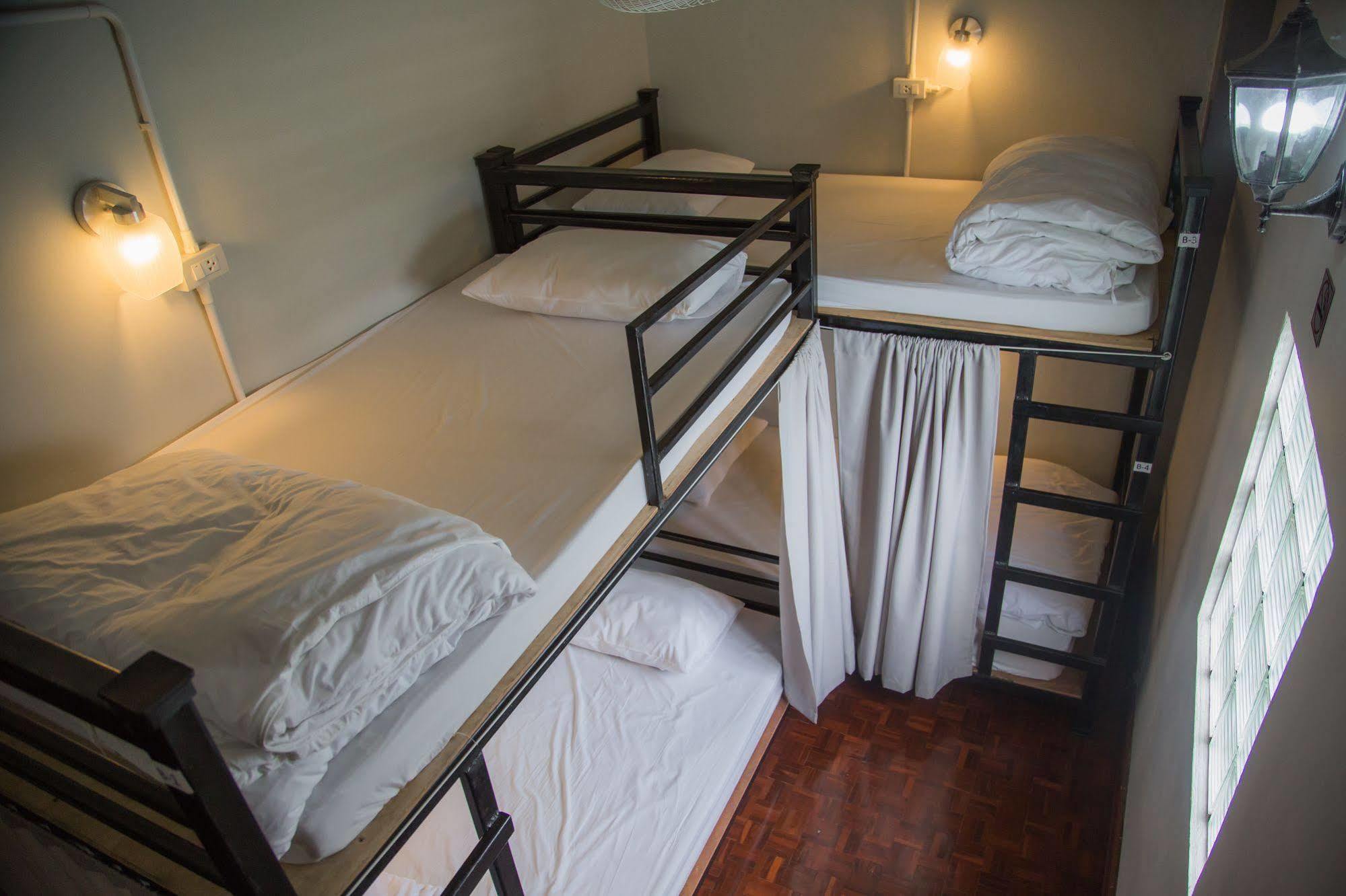 Cassette Hostel Chiang Mai Exterior photo