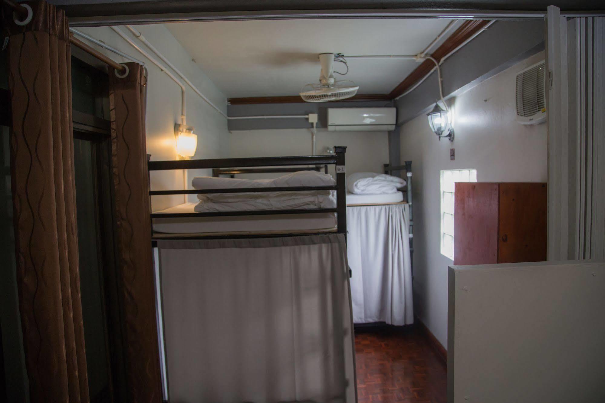 Cassette Hostel Chiang Mai Exterior photo